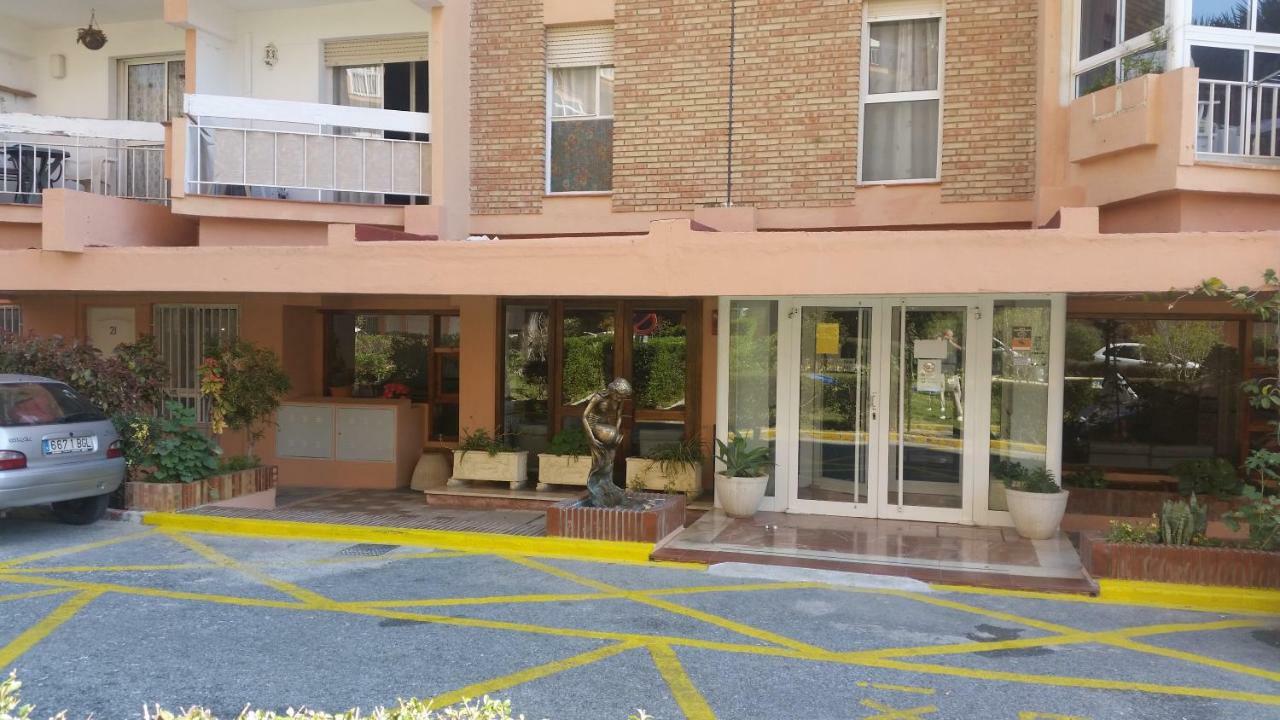 Edicifio Acuario Apartment Benalmadena Ngoại thất bức ảnh